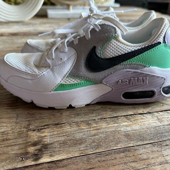 Nike Air Max - Picture 1 of 6